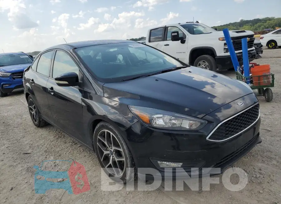 1FADP3H25JL223385 Photo# 4