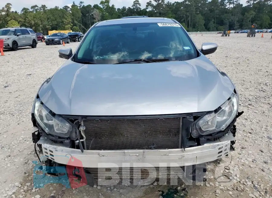 19XFC1F31HE205757 Photo# 5