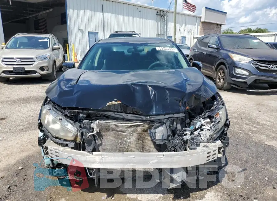 19XFC2F75HE011452 Photo# 5