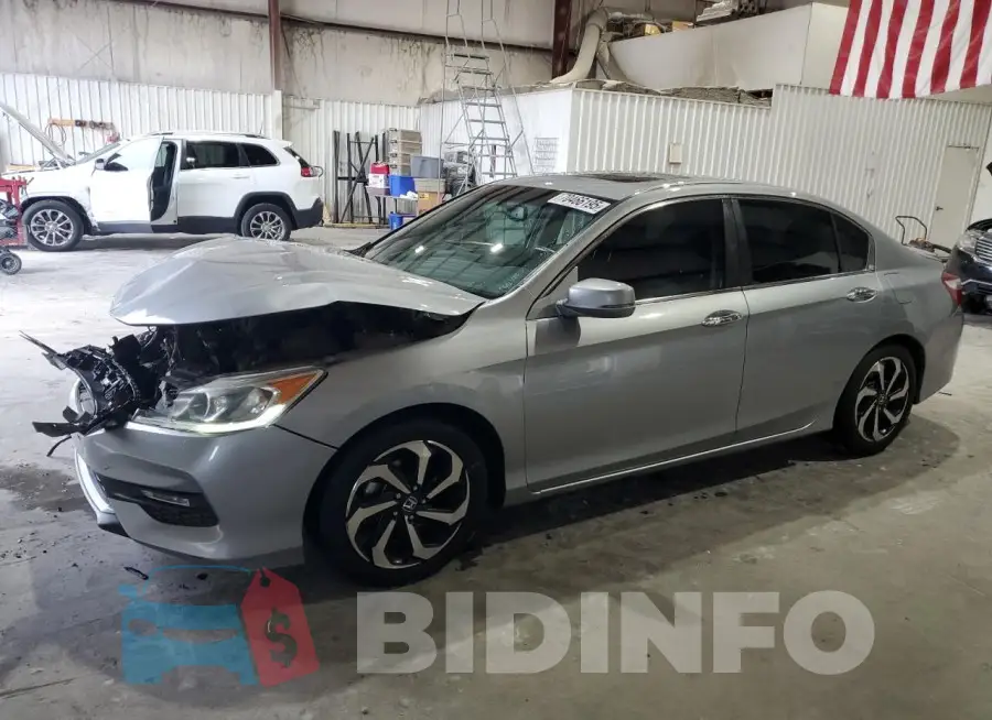 1HGCR2F86HA156126 Photo# 1