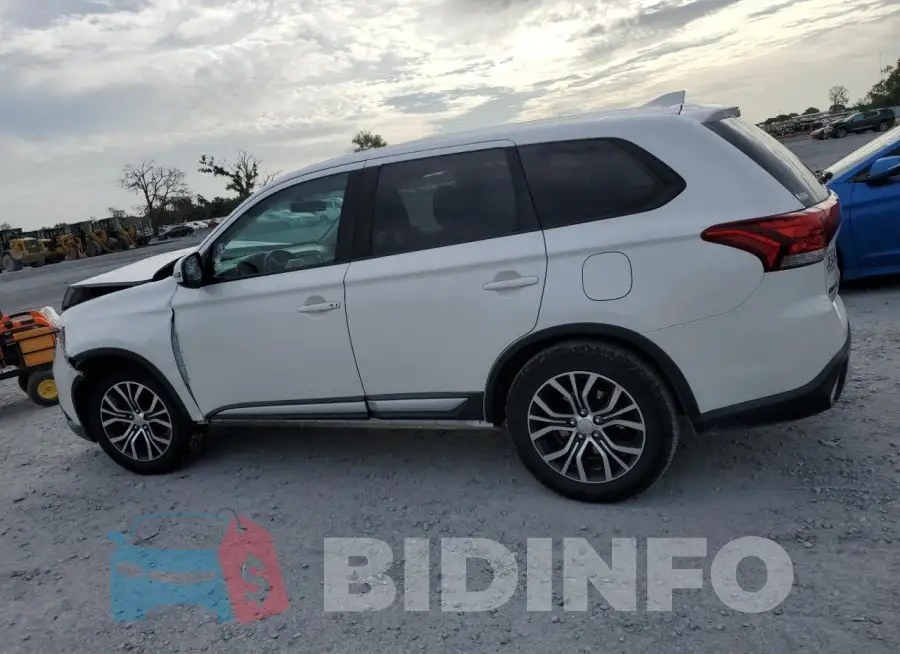 JA4AD3A38JZ007451 Photo# 2