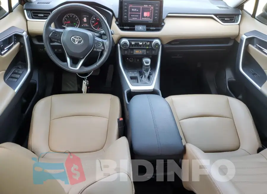2T3C1RFV6NW222837 Photo# 8