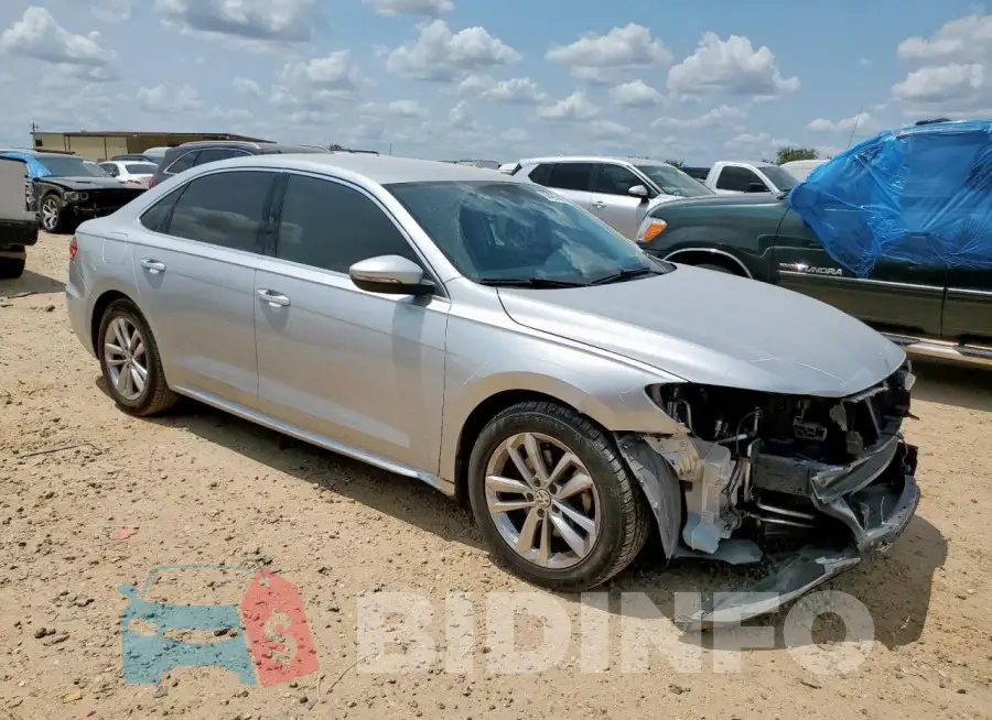 1VWSA7A39LC009979 Photo# 4