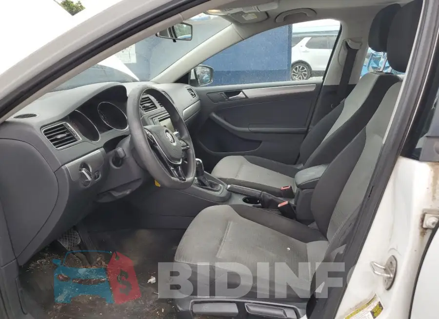 3VW2B7AJ7HM228165 Photo# 7