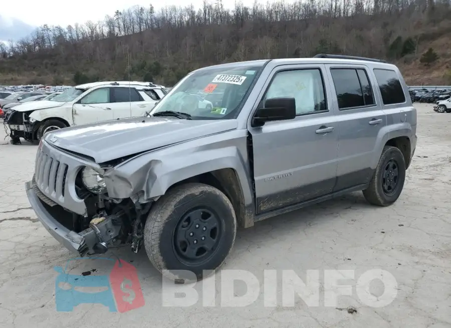 1C4NJPBB2HD152909 Photo# 1