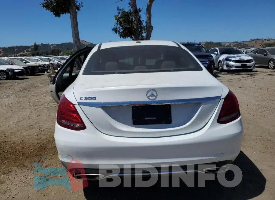 55SWF4JB6JU272375 Photo# 6