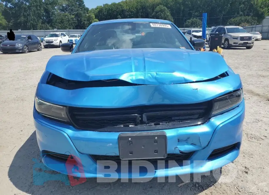 2C3CDXBG8PH698114 Photo# 5