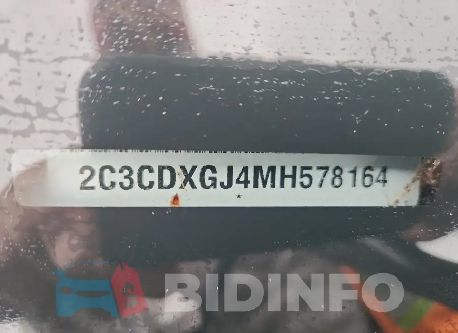 2C3CDXGJ4MH578164 Photo# 13