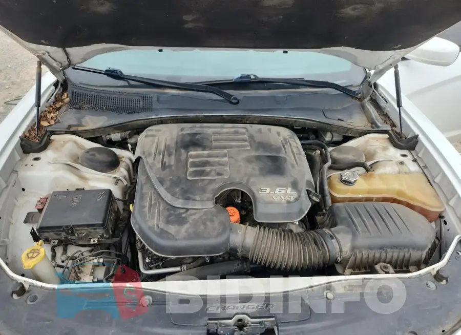 2C3CDXHG8GH173013 Photo# 11
