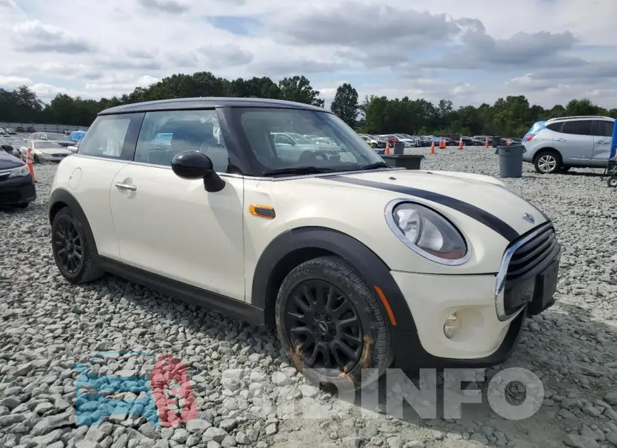 WMWXP5C5XG2D14350 Photo# 4