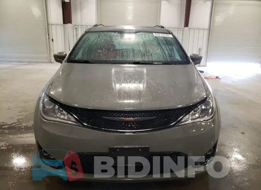 2C4RC1GG8LR137026 Photo# 5