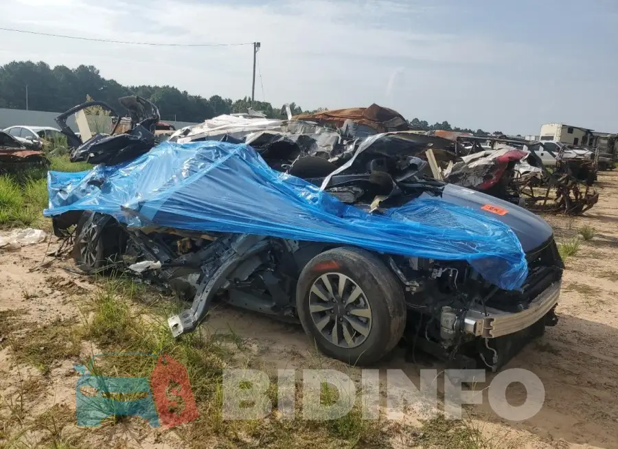 2C4RC1L7XMR594041 Photo# 4