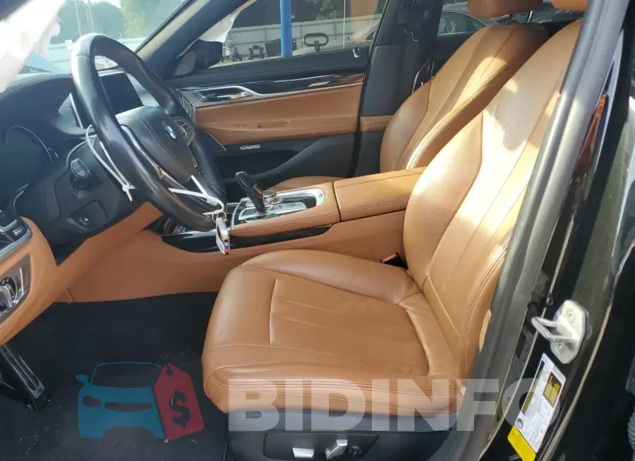 WBA7E2C55JB214956 Photo# 7