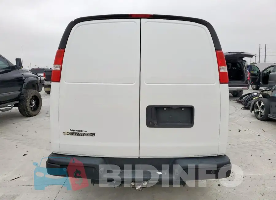 1GCZGHF17M1179753 Photo# 6
