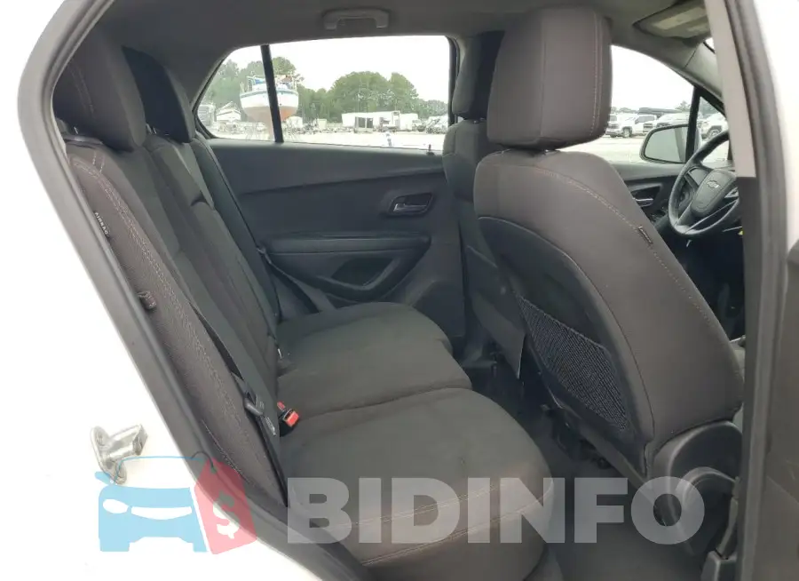 3GNCJNSB6JL224083 Photo# 11