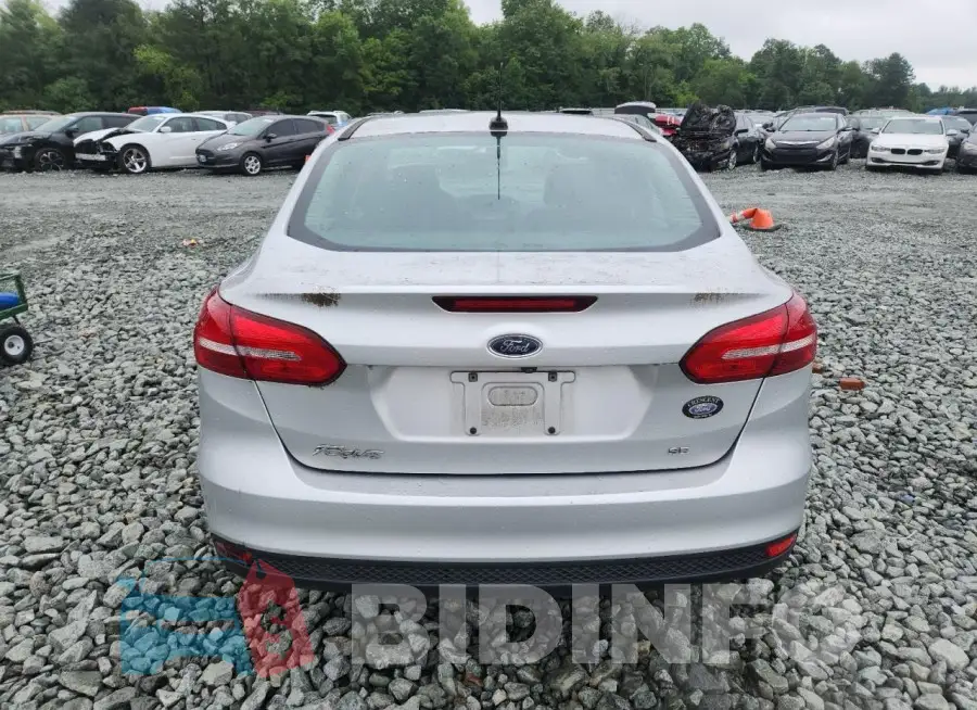 1FADP3F29JL299209 Photo# 6