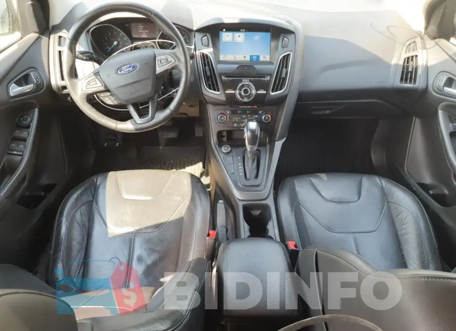1FADP3K26GL200070 Photo# 8