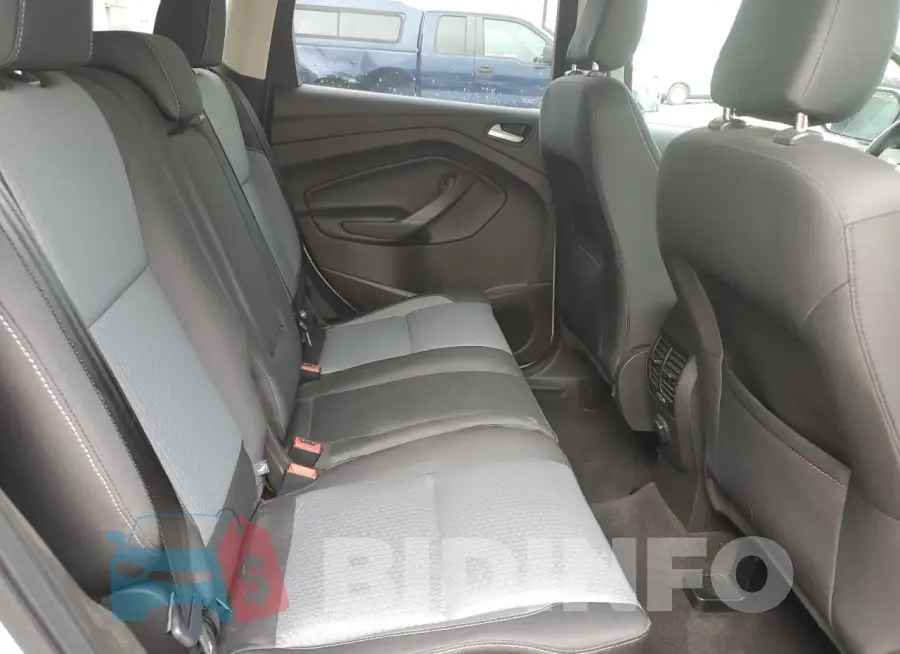 1FMCU0GD5JUA06554 Photo# 11