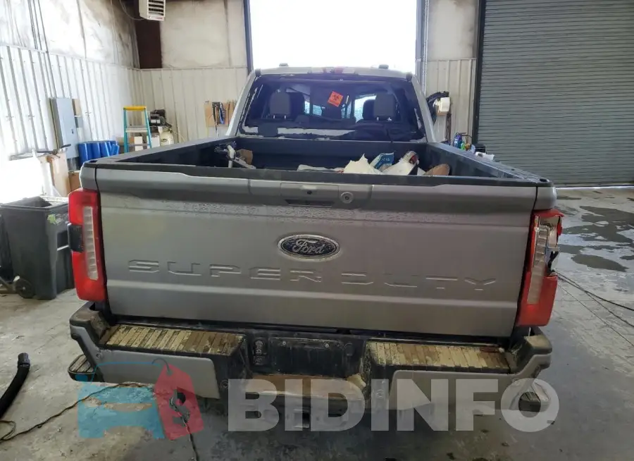1FT8W3BT3PED80037 Photo# 6