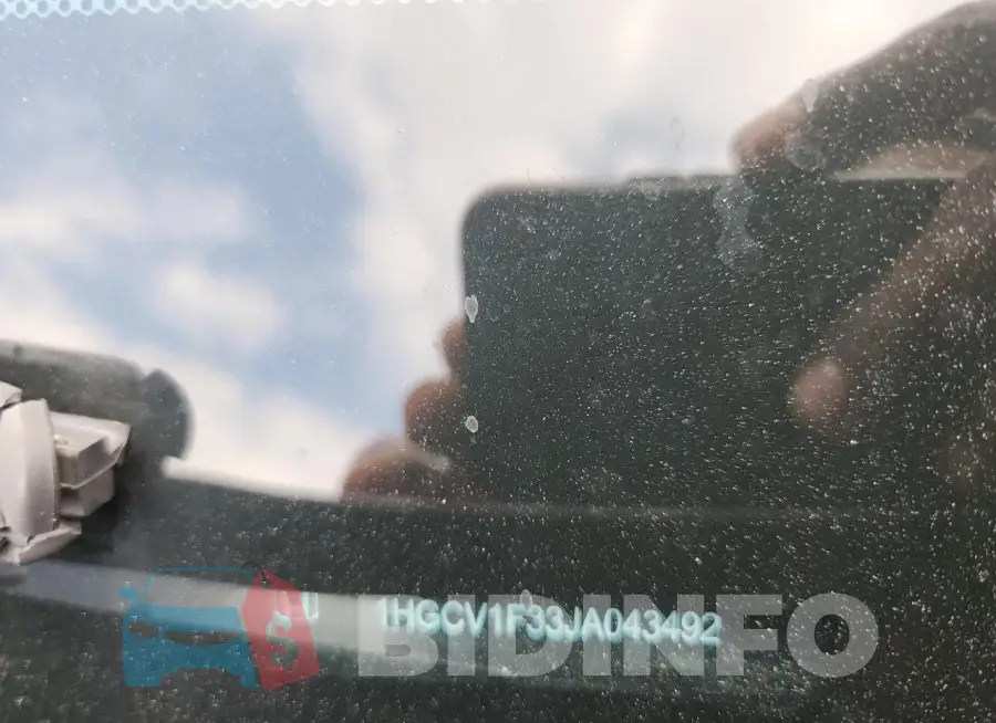 1HGCV1F33JA043492 Photo# 12