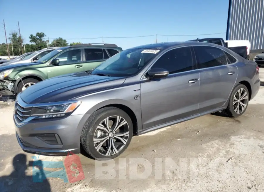 1VWSA7A32NC007767 Photo# 1