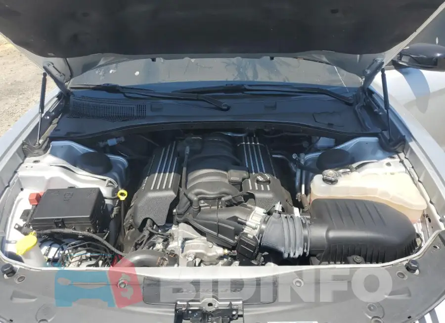 2C3CDXGJ8PH638712 Photo# 11
