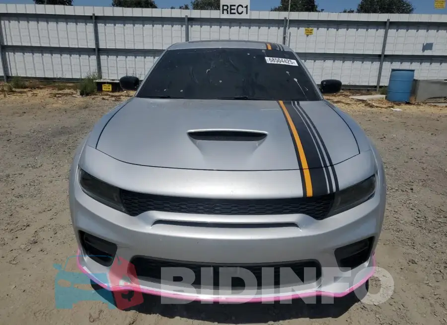 2C3CDXGJ8PH638712 Photo# 5