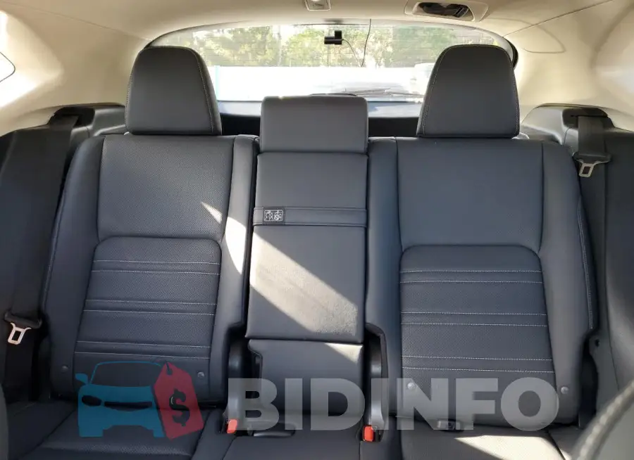 JTJGARDZ5M2252990 Photo# 10