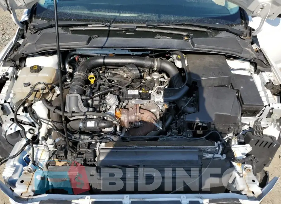 1FADP3FE5JL274270 Photo# 11