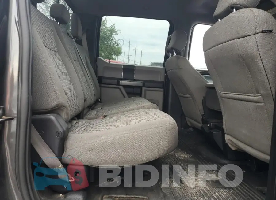 1FT8W3BT9JEB74132 Photo# 10