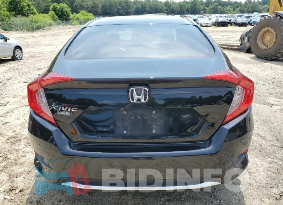 19XFC2F67KE018935 Photo# 6
