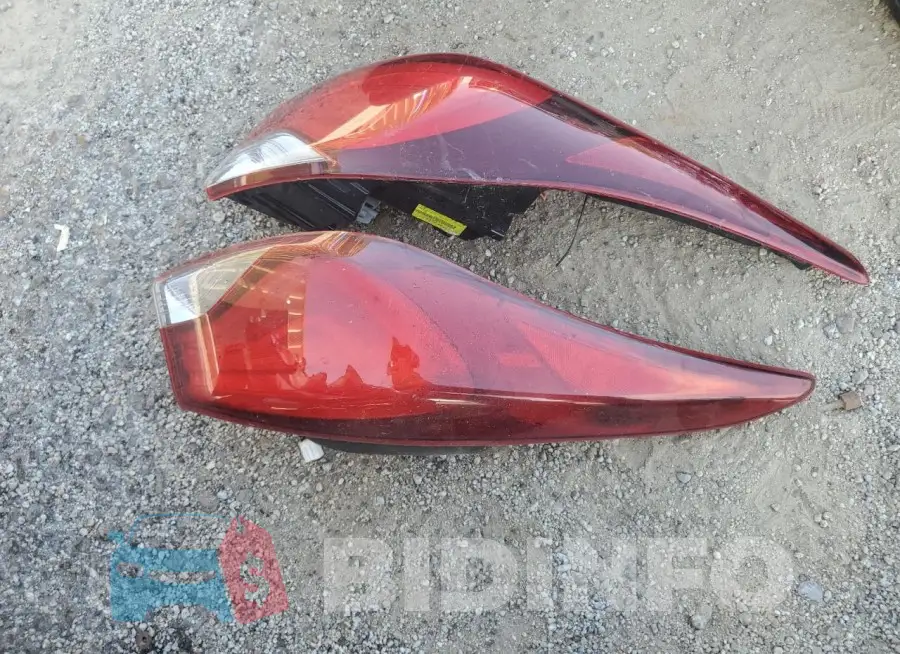 5NPDH4AE5GH774415 Photo# 12