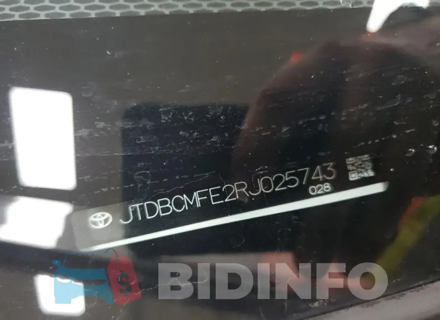 JTDBCMFE2RJ025743 Photo# 12