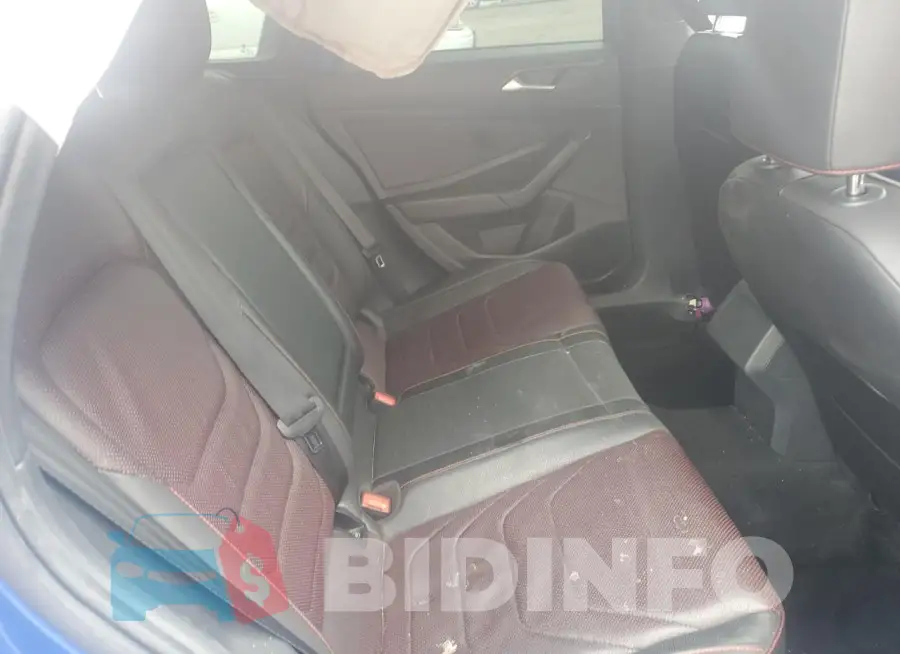 3VW2T7BU3NM015540 Photo# 10