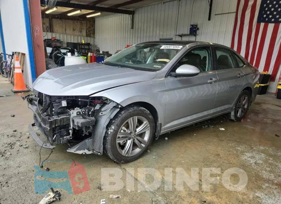3VW7M7BU2RM061398 Photo# 1