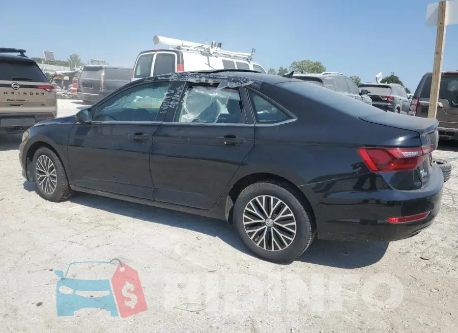 3VWC57BU6MM004464 Photo# 2