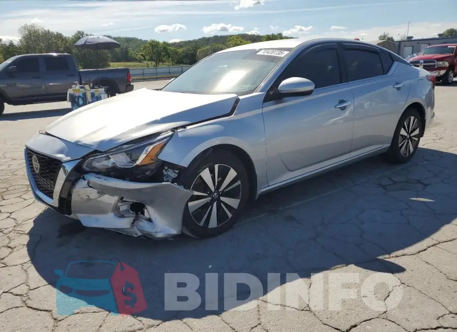 1N4BL4BV4KC120052 Photo# 1