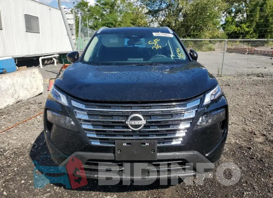 JN8BT3BB1SW429717 Photo# 5