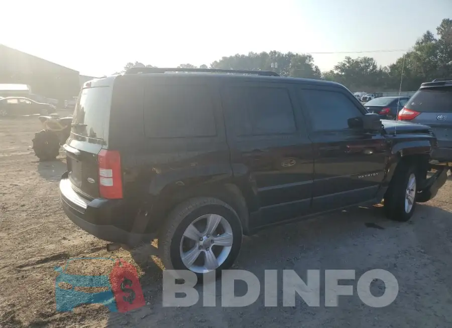 1C4NJPFB6GD537303 Photo# 3