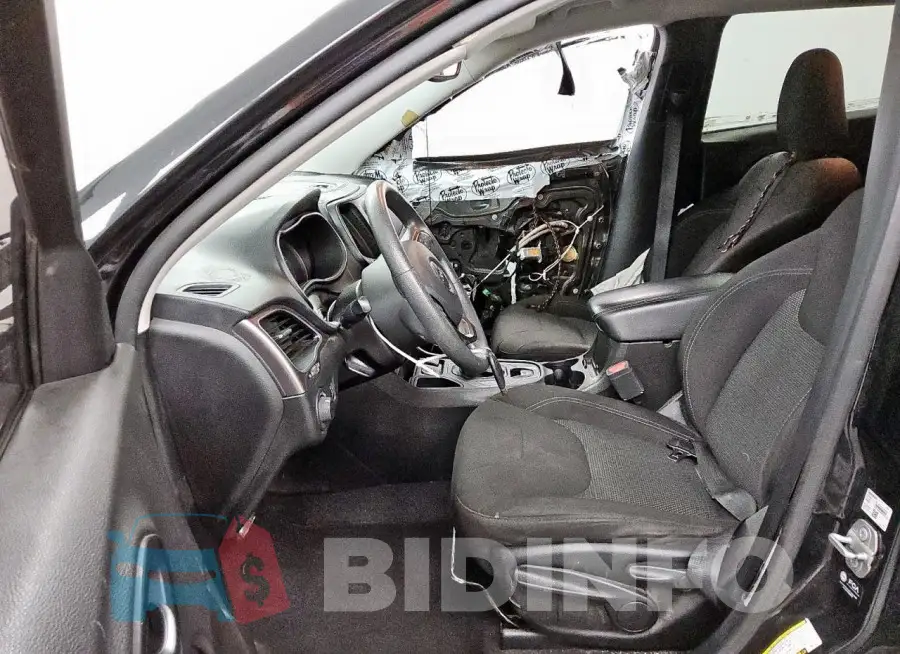 1C4PJLCB7MD112772 Photo# 7