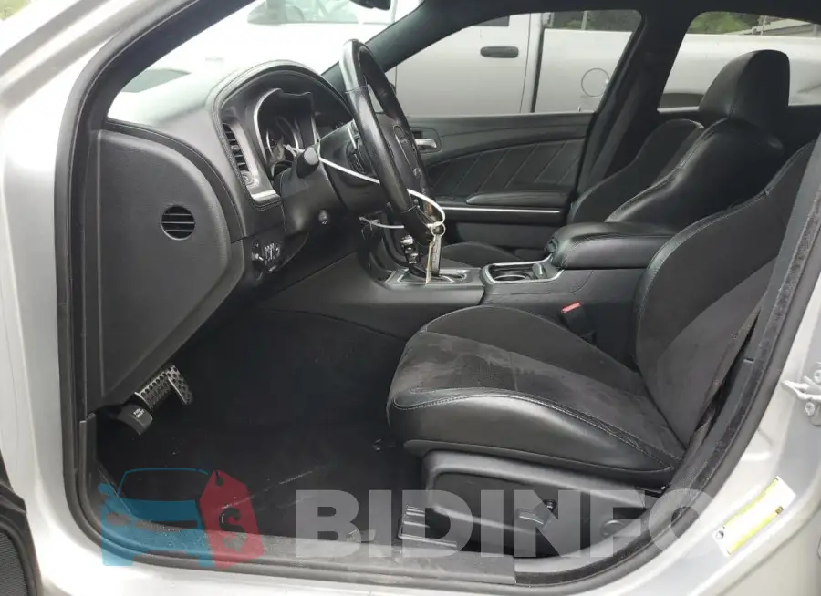 2C3CDXCT8LH181711 Photo# 7