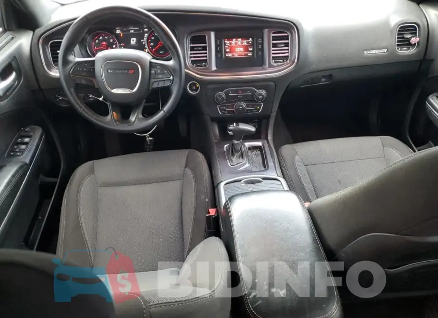 2C3CDXFG5GH268048 Photo# 8