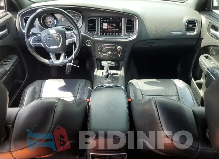 2C3CDXJG1HH582160 Photo# 8
