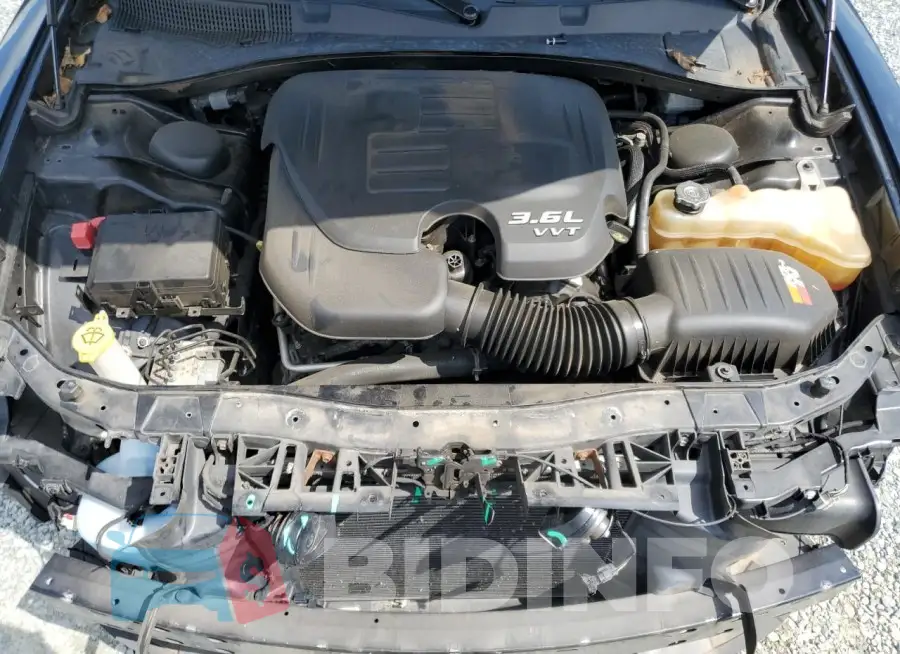 2C3CDXJG1HH582160 Photo# 11