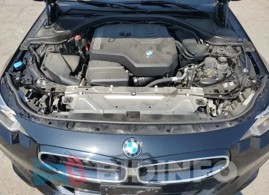 3MW33CM0XR8E81052 Photo# 11