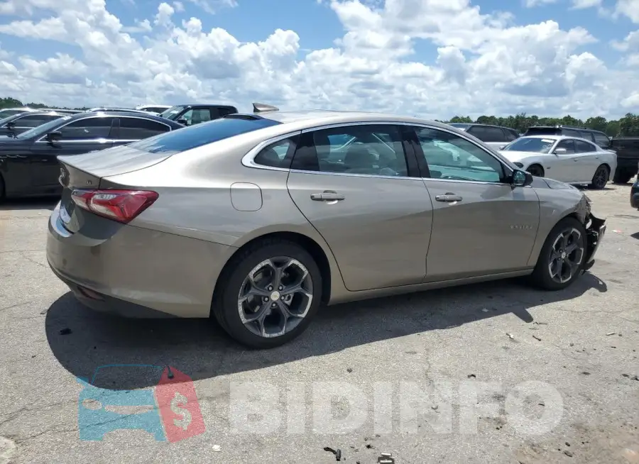 1G1ZD5ST3NF150780 Photo# 3