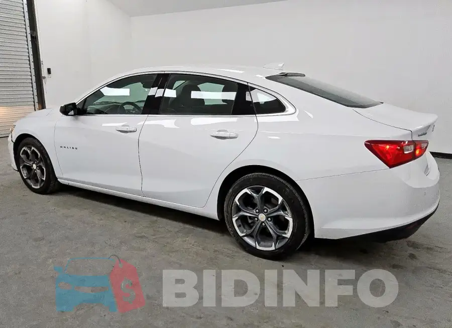 1G1ZD5ST5PF130842 Photo# 2