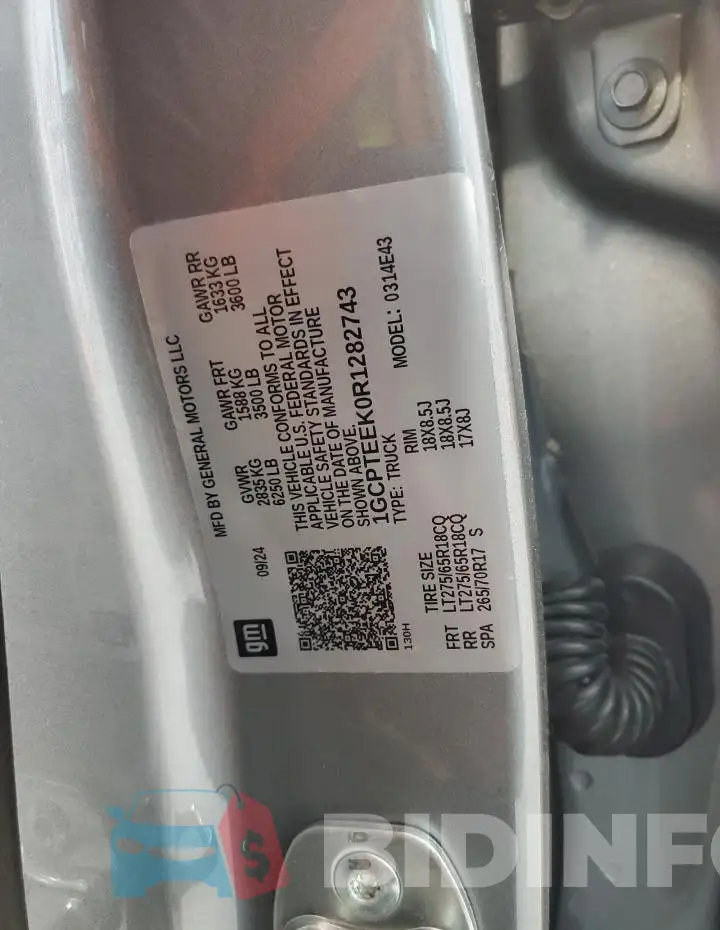 1GCPTEEK0R1282743 Photo# 12