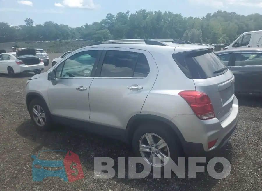 KL7CJPSB0KB827504 Photo# 2