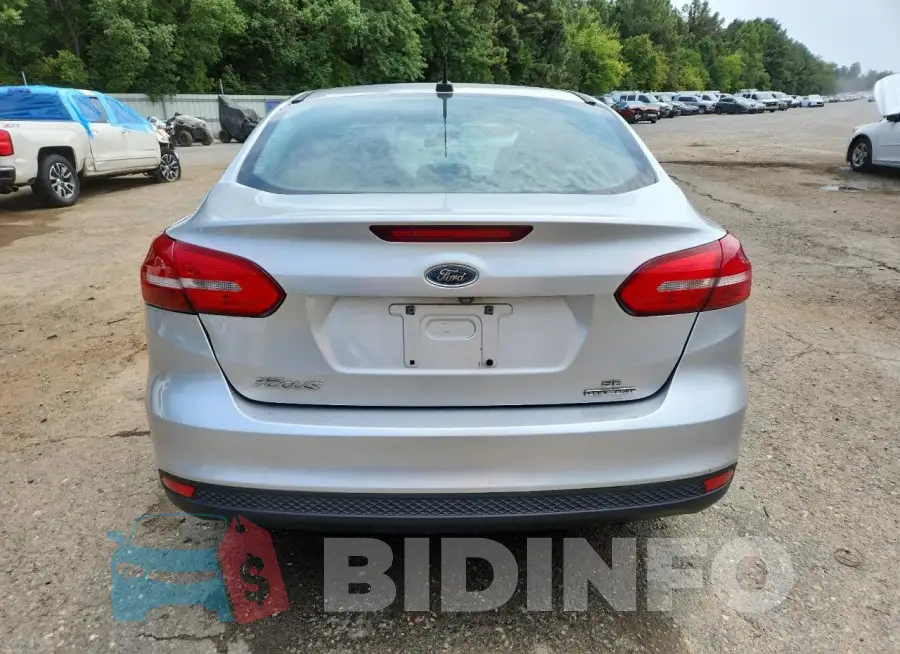 1FADP3F20GL229963 Photo# 6